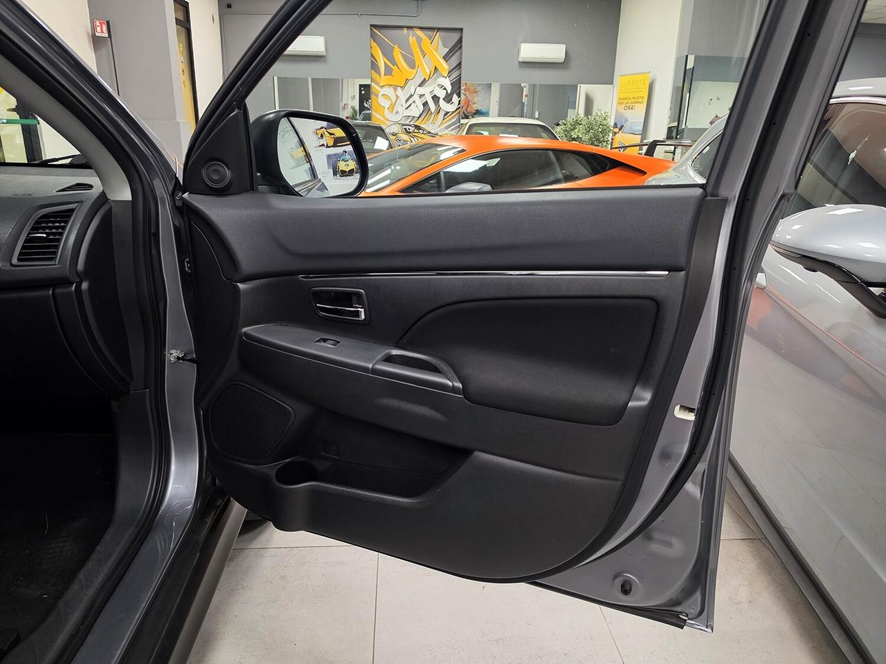 Mitsubishi ASX I 1.8 Invite 4wd FL 150CV UNICO PROPRIETARIO _ GARANZIA 12 MESI _ SERVICE BOOK _ SOLO 65 MILA CHILOMETRI CERTIFICATI