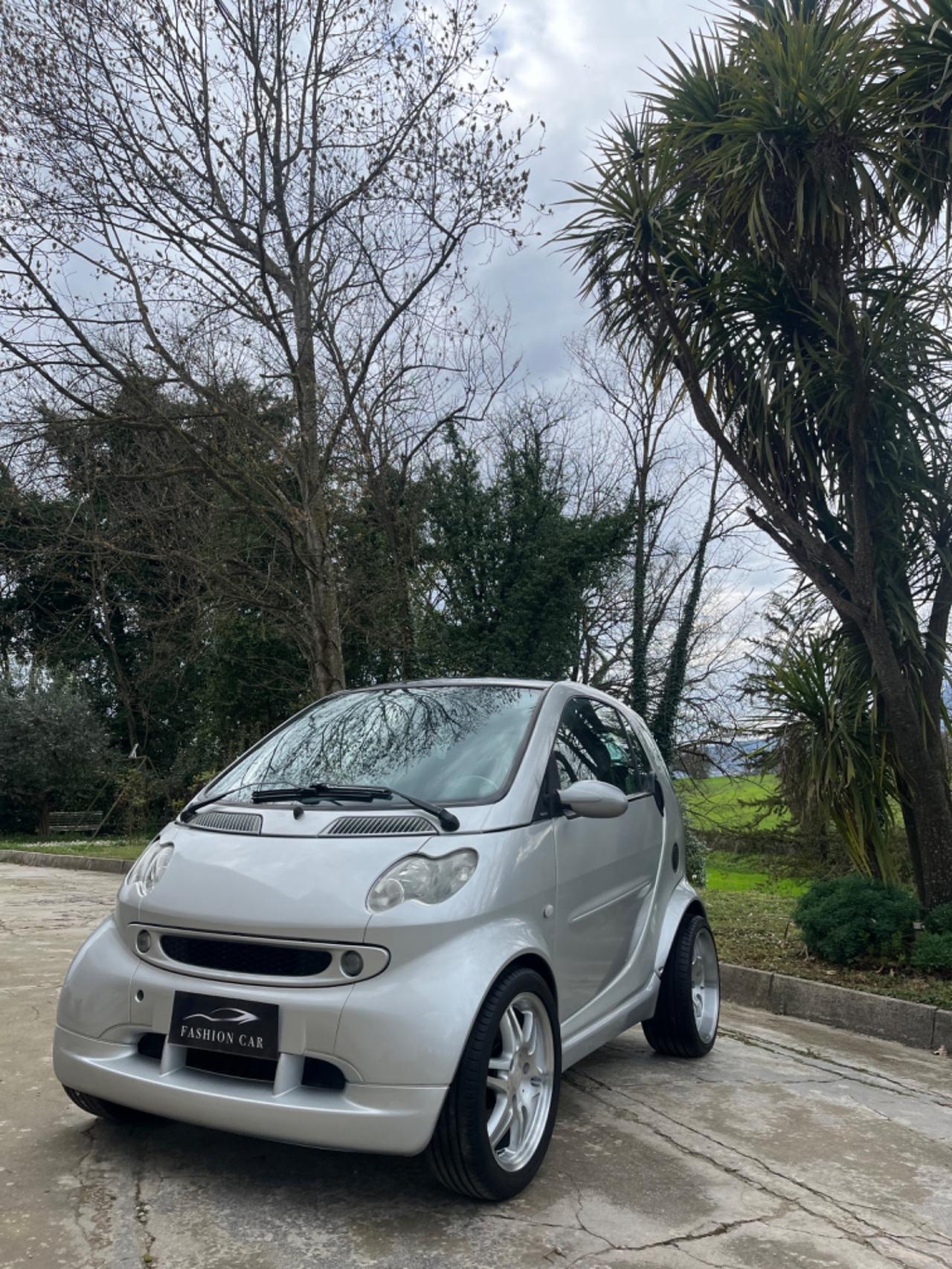 Smart ForTwo 700 coupé Brabus (55 kW)