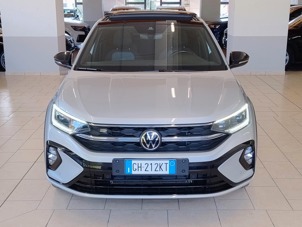 VOLKSWAGEN Taigo 1.0 TSI 110 CV R-Line TETTO IQLIGHT CARPLAY