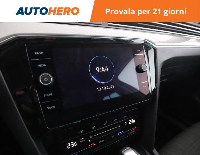VOLKSWAGEN Passat Variant 2.0 TDI SCR EVO DSG Business