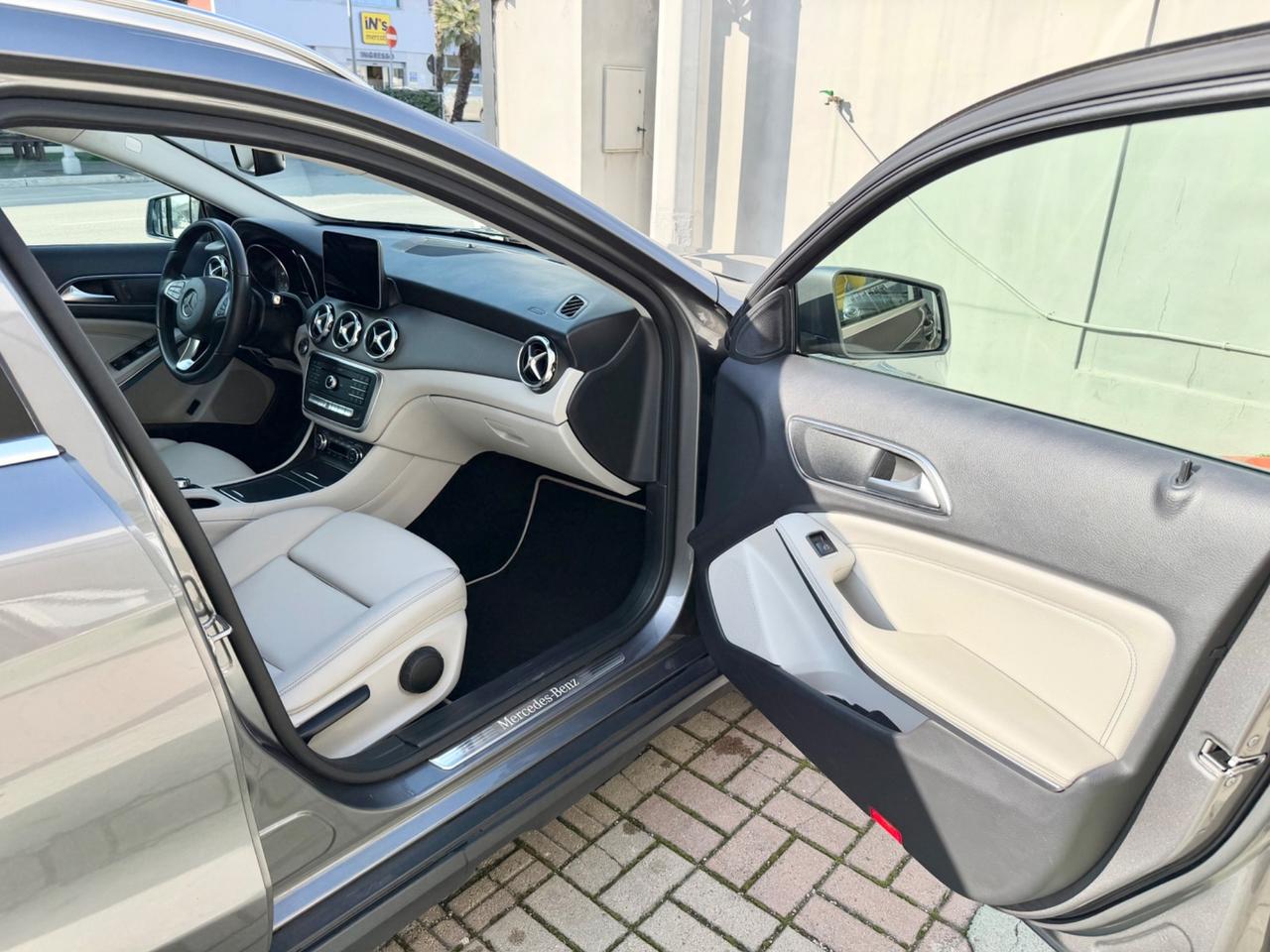 Mercedes GLA 200 d Sport - PREZZO PROMO