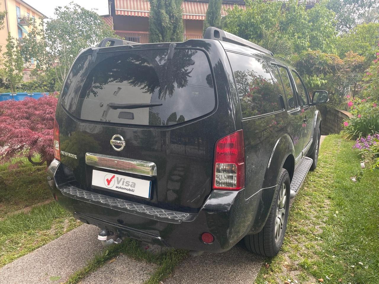 Nissan Pathfinder 3.0 dCi LE V6