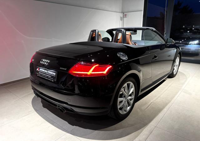 AUDI TT Roadster 2.0 TFSI 230cv Quattro S-Tronic Design