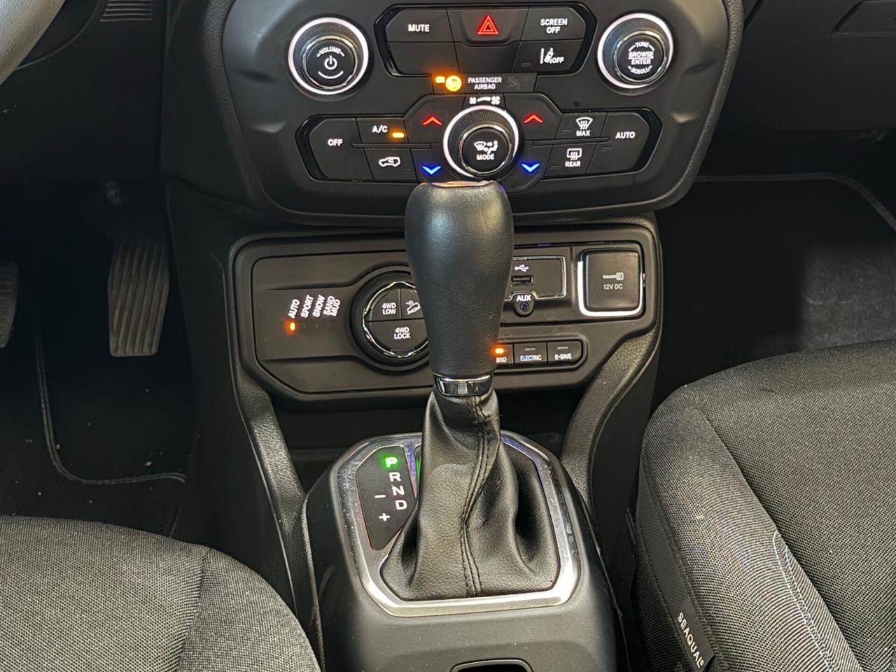 Jeep Renegade 1.3 IBRIDA 4xe FULL BLACK