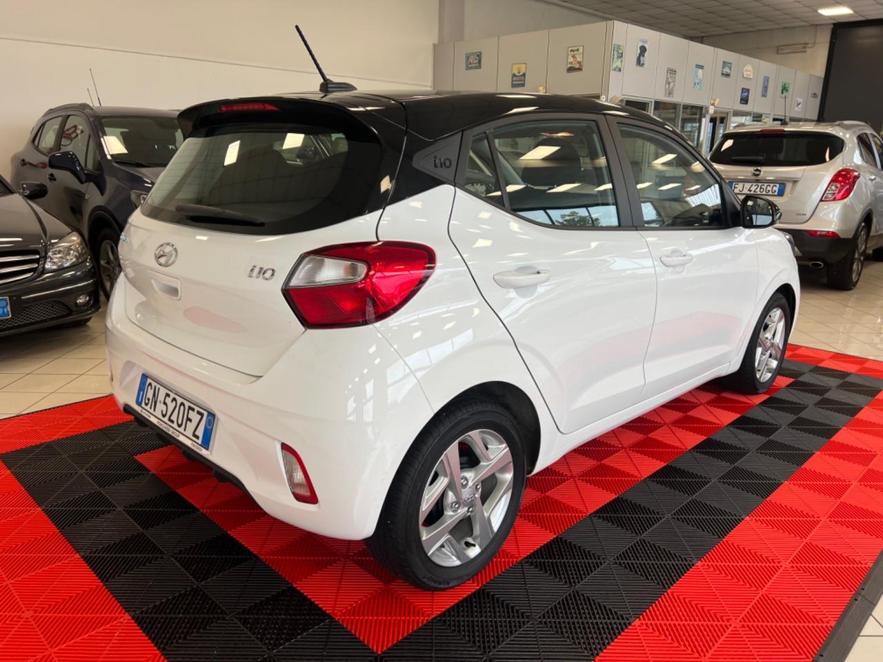 Hyundai i10 1.0 MPI Tech