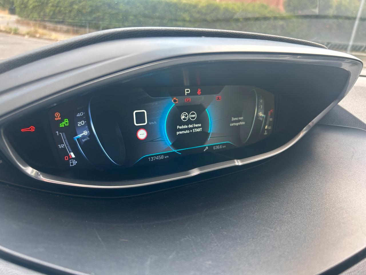 Peugeot 3008 BlueHDi 120 S&S EAT6 Allure full optional Camera, Keyless go, Led, Navi, palette al volante