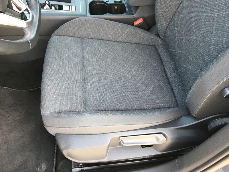 Volkswagen Golf 1.0 eTSI EVO DSG Life 56 MILA KM