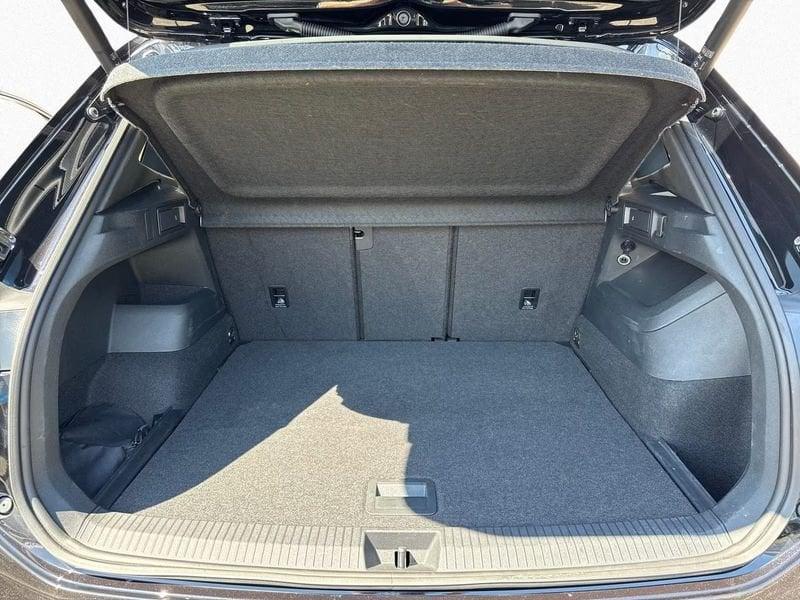 Volkswagen Tiguan Tiguan 1.5 eTSI 150 CV ACT DSG R-Line Camera 360° Led Matrix 20"