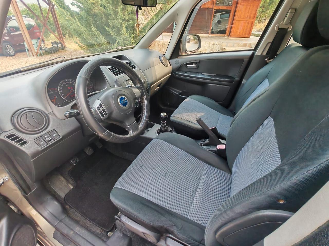 Fiat Sedici 1.9 MJT 4x4 Dynamic