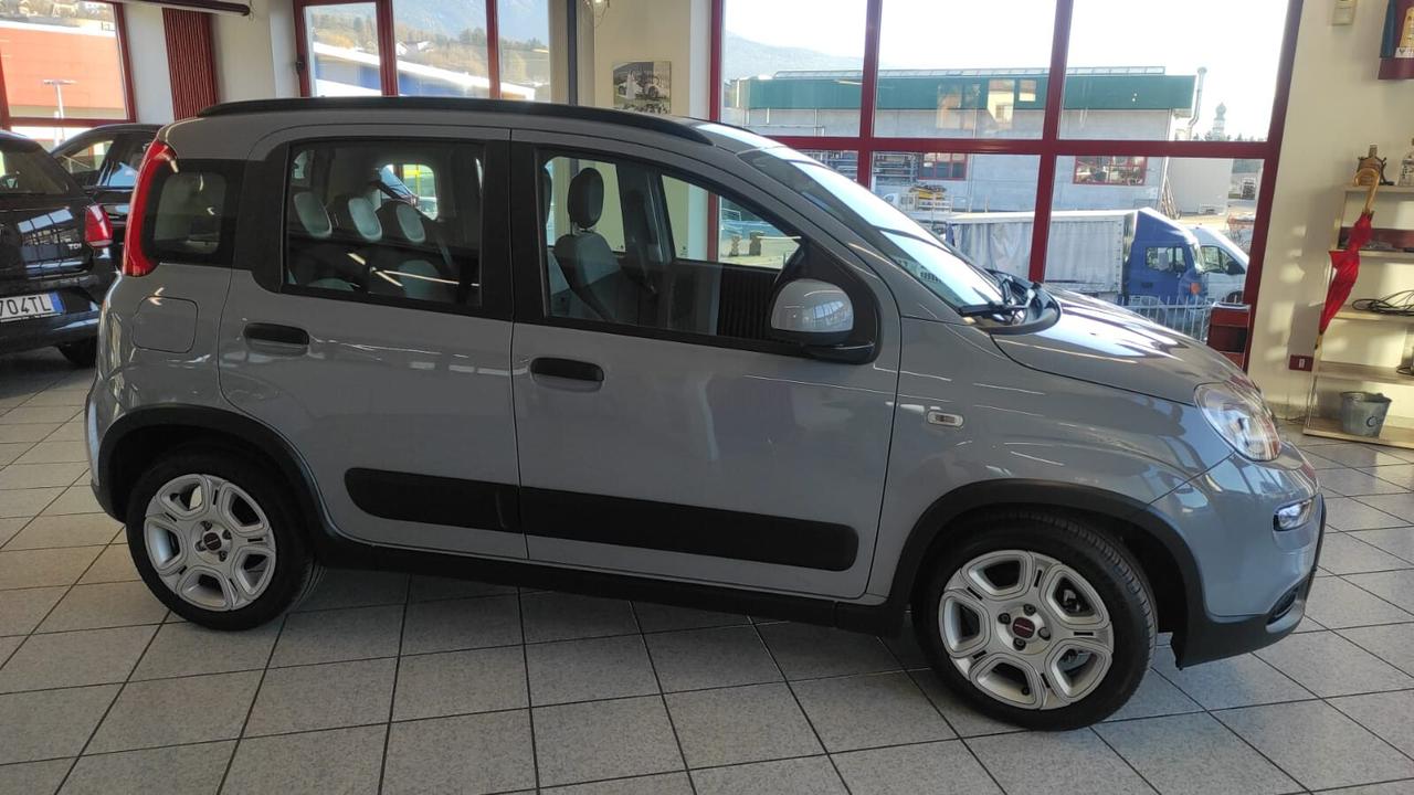 FIAT PANDA IBRIDA 1.0 70CV 5 POSTI OK NEOPATENTATI