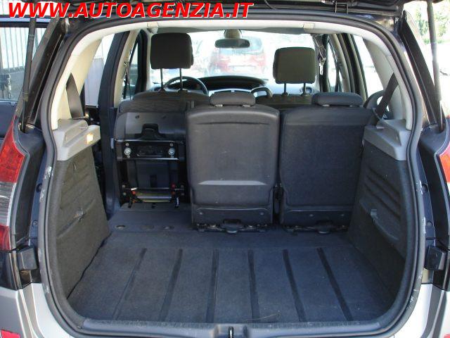 RENAULT Scenic 1.5 dCi/105CV Dynamique