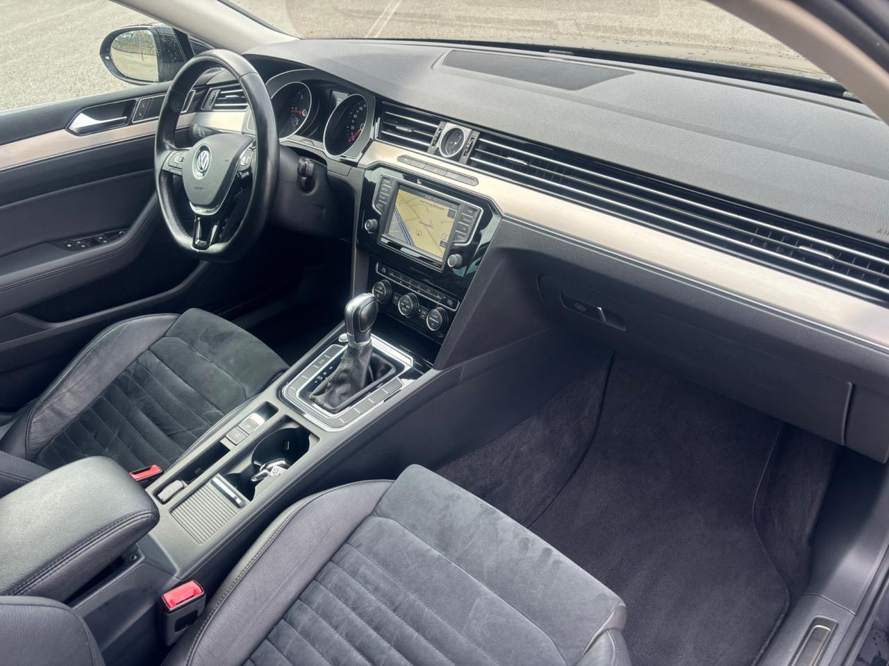 Volkswagen Passat 2.0 TDI DSG Comfortline BlueMotion Technology