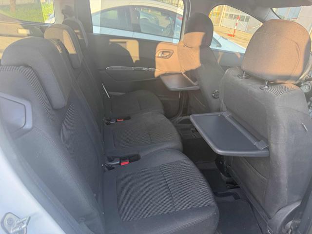 PEUGEOT 5008 7posti 1.6 HDi 115CV Access senza lavoro da fare