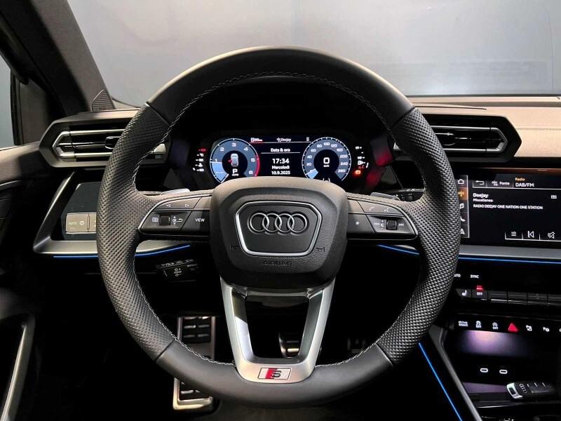 AUDI A3 4ª serie A3 SPB 35 TDI S tronic S line...