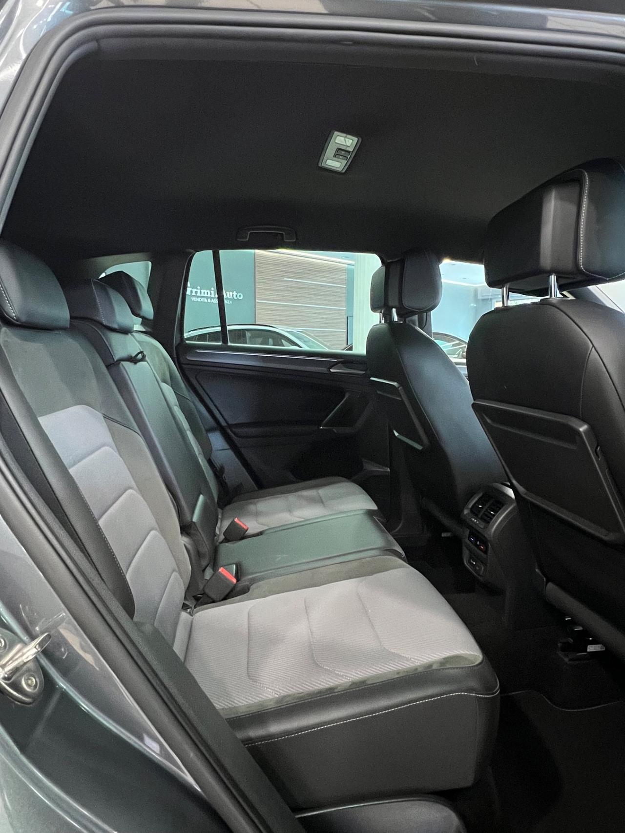 Volkswagen Tiguan 2.0 TDI SCR DSG R-Line