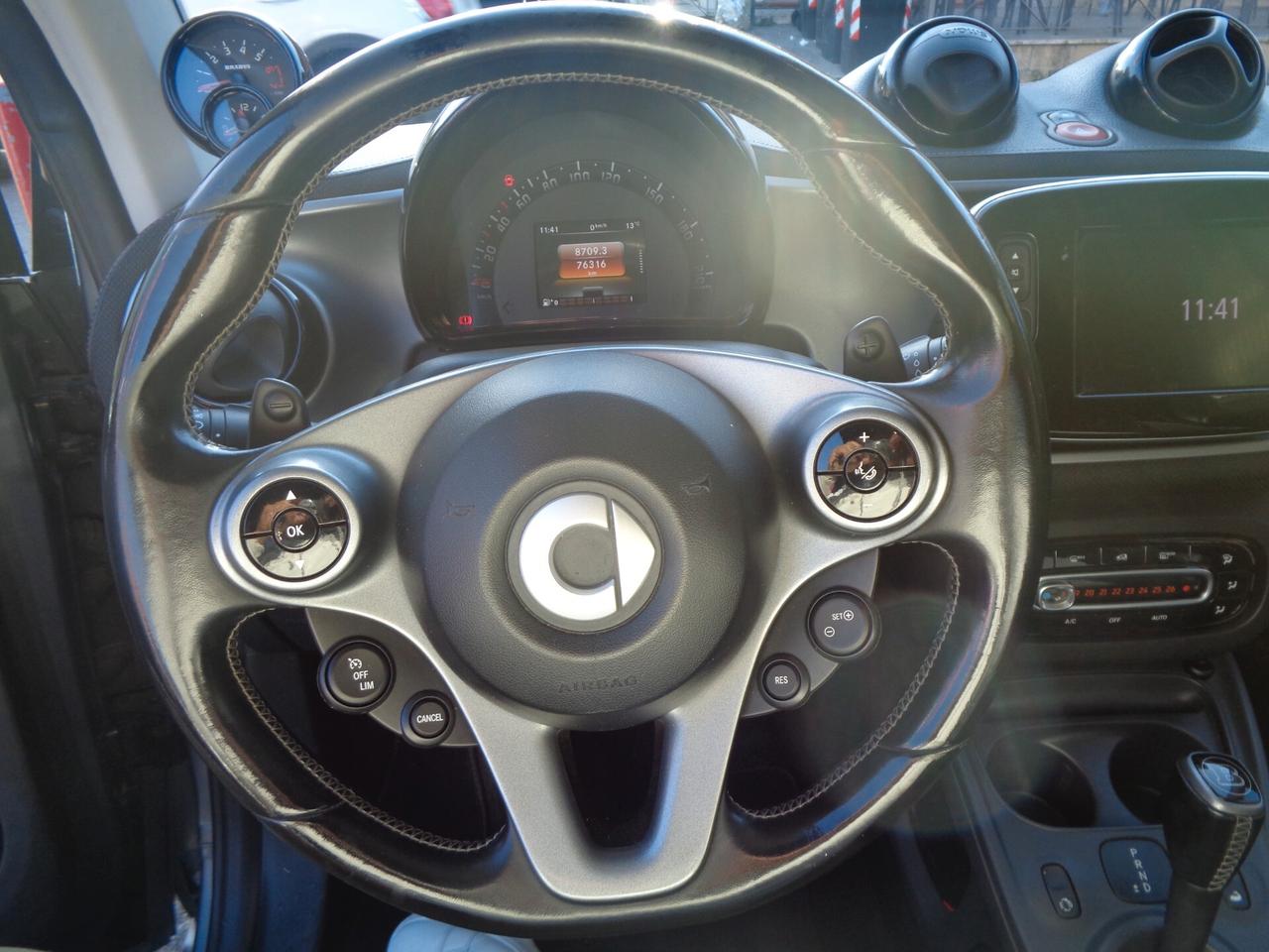 Smart ForTwo BRABUS 0.9 Turbo twinamic cabrio Xclusive