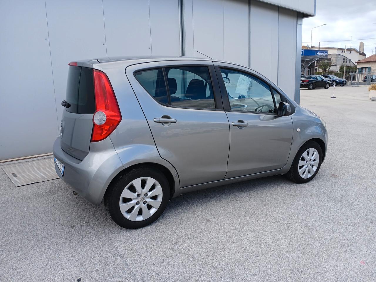 OPEL AGILA 1.2 BENZ AUTOMATICA