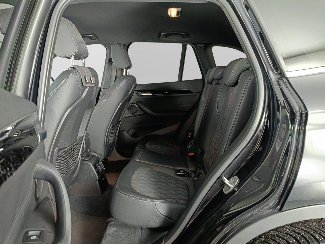 BMW X1 F48 - X1 sdrive18d xLine auto my18