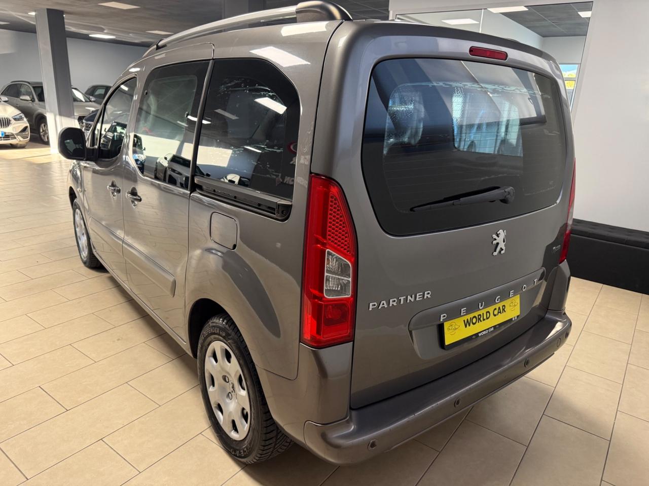 Peugeot Partner Tepee 1.6 HDi 110CV Premium