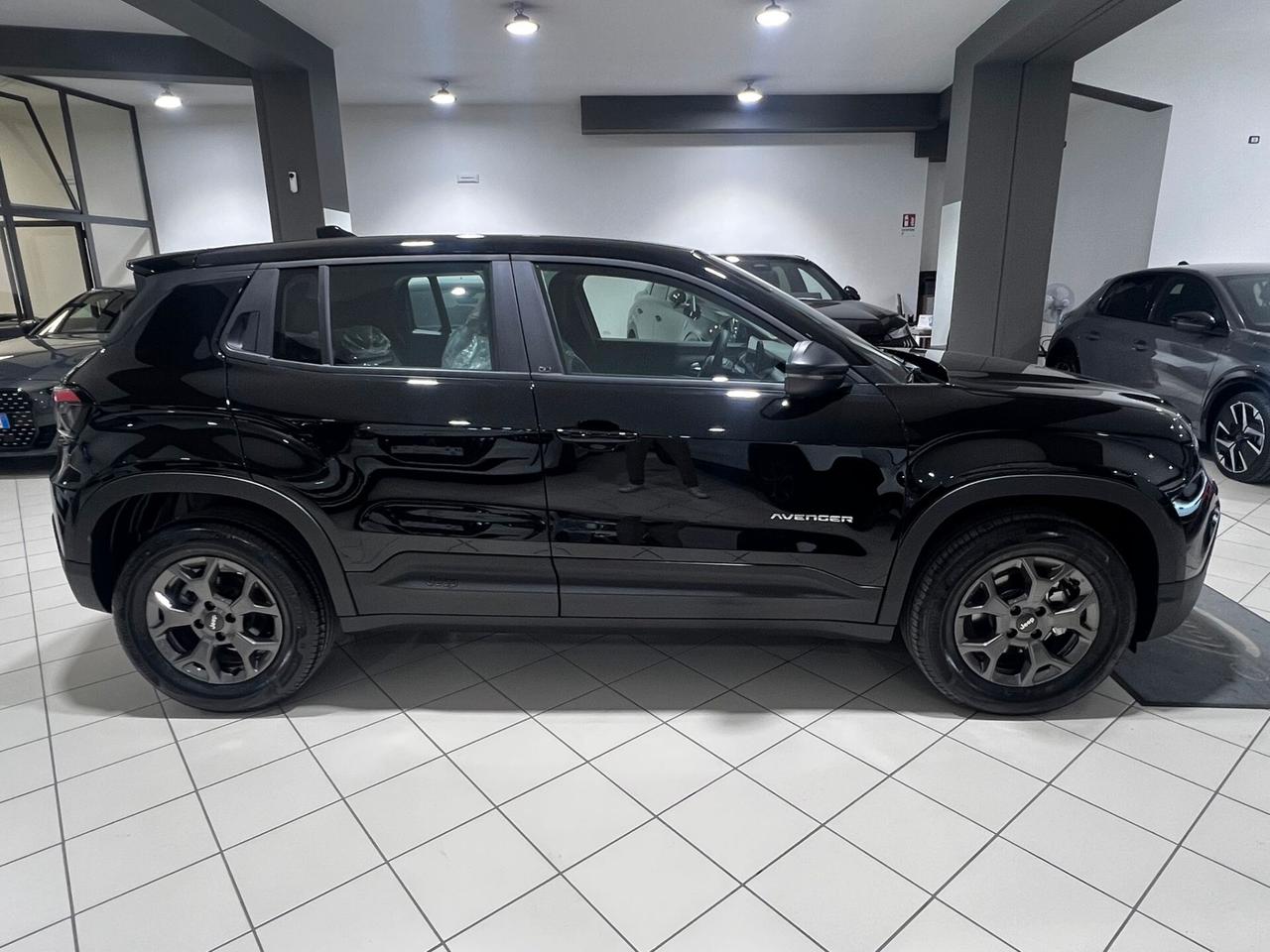 Jeep Avenger 1.2 Turbo 100 CV Longitude NUOVA KM0