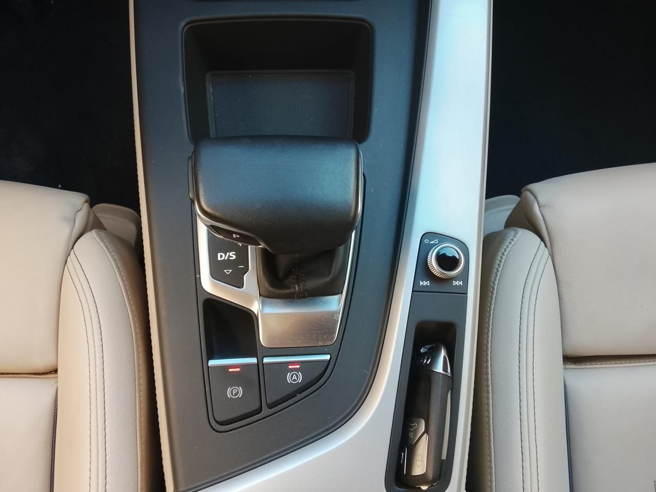 AUDI A4 V - A4 Allroad 40 2.0 tdi mhev Business Evolution quattro 204cv