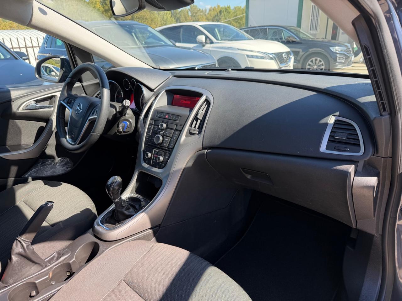 Opel Astra 1.7 CDTI 110CV 5 porte Cosmo / 174.000KM