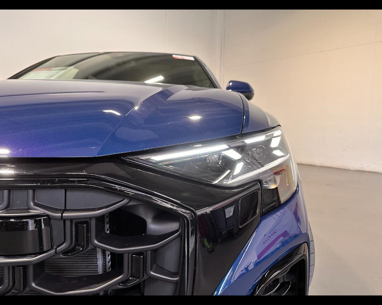 AUDI Q8 55 TFSI e TIPTRONIC QUATTRO S-LINE PLUS