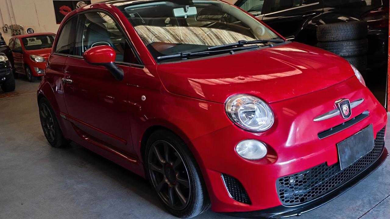 Fiat 500 allestimento Abarth