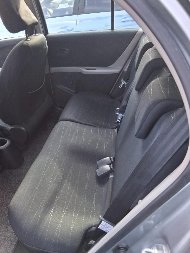 Toyota Yaris 1.0 BENZINA IDONEA NEOPATENTATI, UNICO PROPRIETARIO