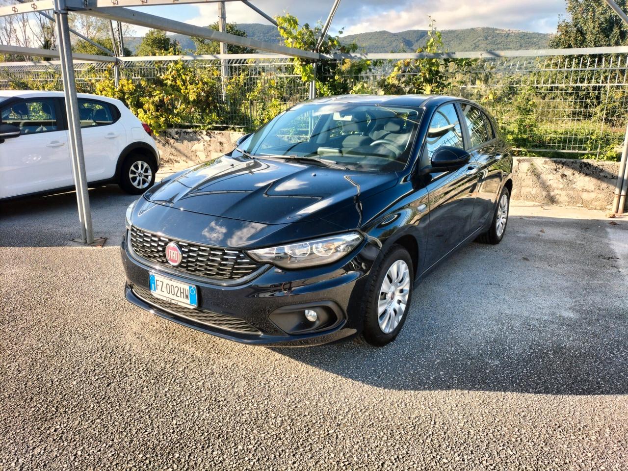 Fiat Tipo 1.6 mjet Easy 5 p