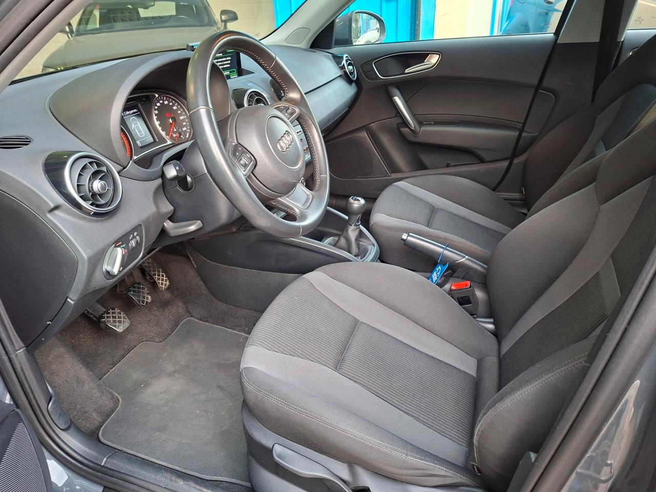 Audi A1 1.0 TFSI ultra Sport - 5 porte - 1 proprietario