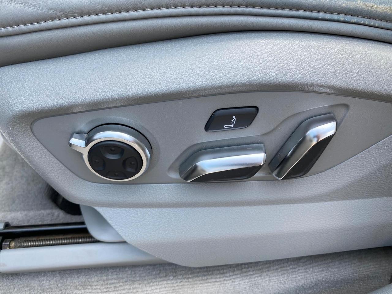 Audi Q7 SQ7 4.0 V8 TDI quattro tiptronic Business Plus