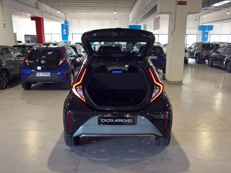Toyota Aygo X Aygo X 1.0 VVT-i 72 CV 5 porte Lounge S-CVT