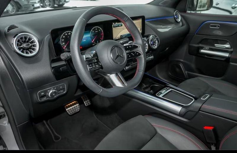Mercedes-Benz GLA GLA 200 d AMG Line MBUX LED KEYLESS GO