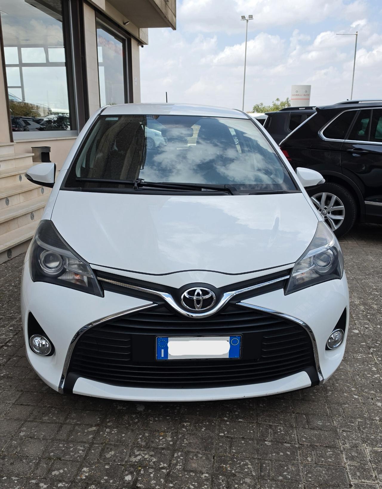 Toyota Yaris 1.0 5 porte Active