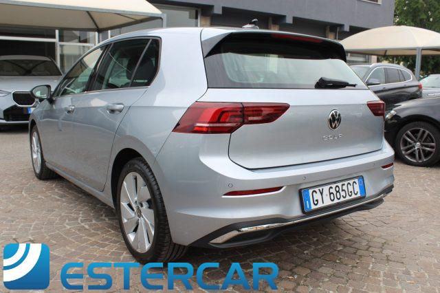 VOLKSWAGEN Golf 8 2.0 TDI 150CV DSG Style
