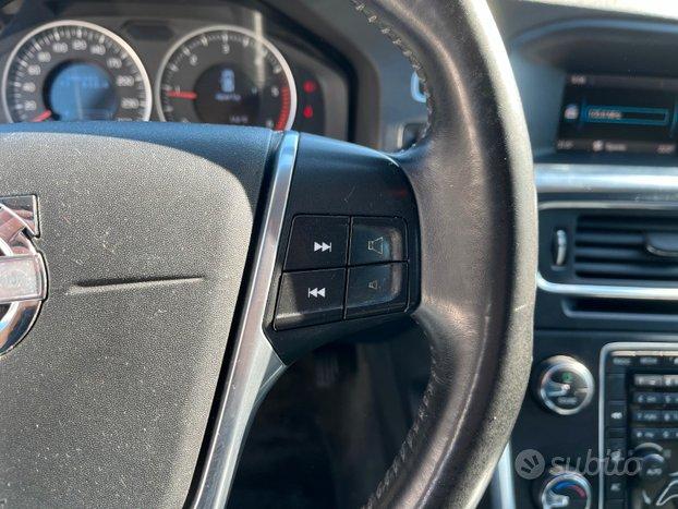 Volvo S60 D2 R-design