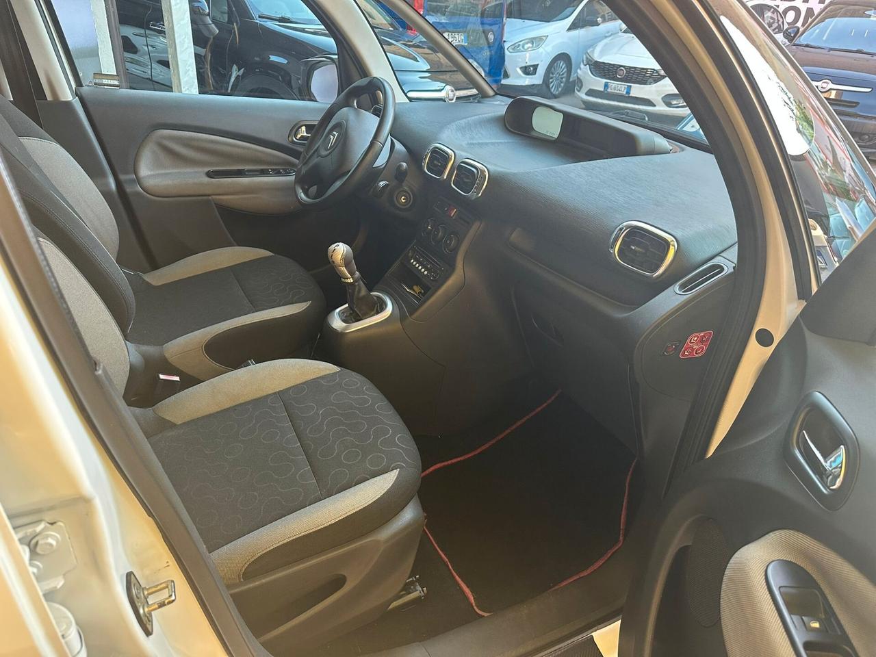 Citroen C3 Picasso 1.4cc benzina 12 mesi garanzia-2012