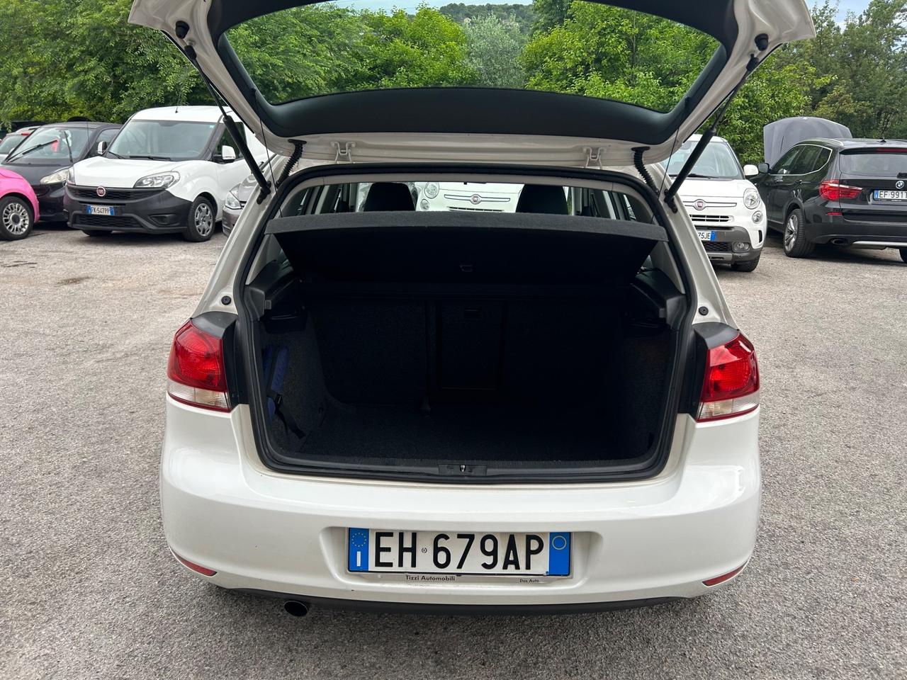 Volkswagen Golf 1.6 TDI DPF 5p. Highline