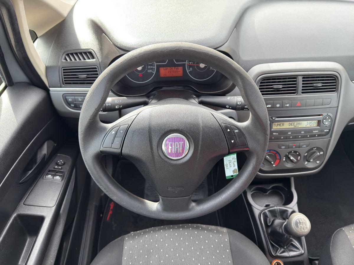 FIAT - Grande Punto - 1.3 MJT 75 CV 5p. Dynamic