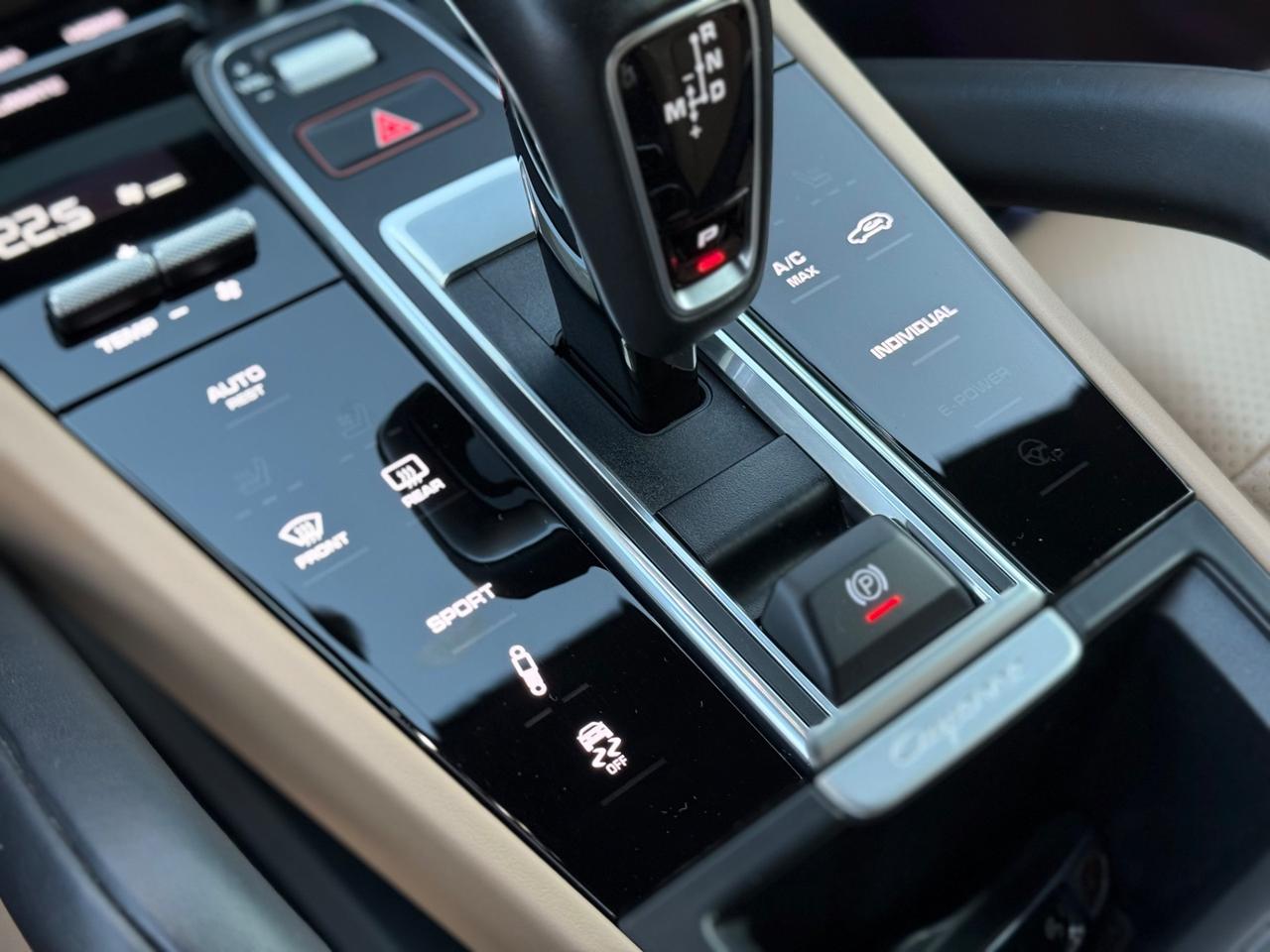 Porsche Cayenne S 2.9 V6 441 CV MATRIX LED PELLE