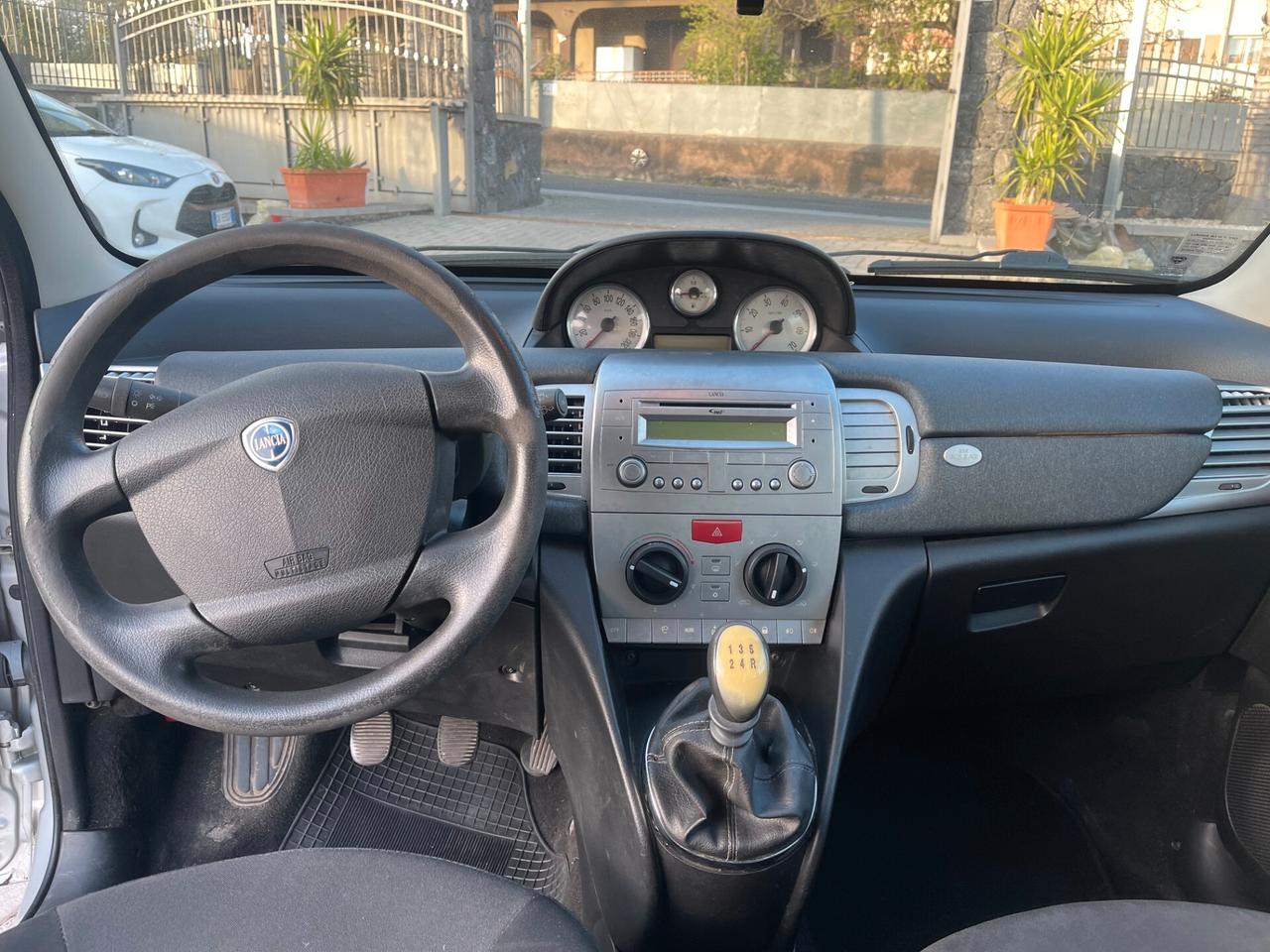 Lancia Ypsilon 1.2 60cv