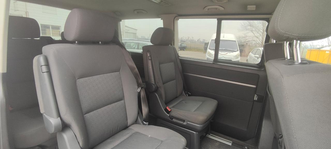 Volkswagen Multivan 2.5 TDI/174CV Comfortline