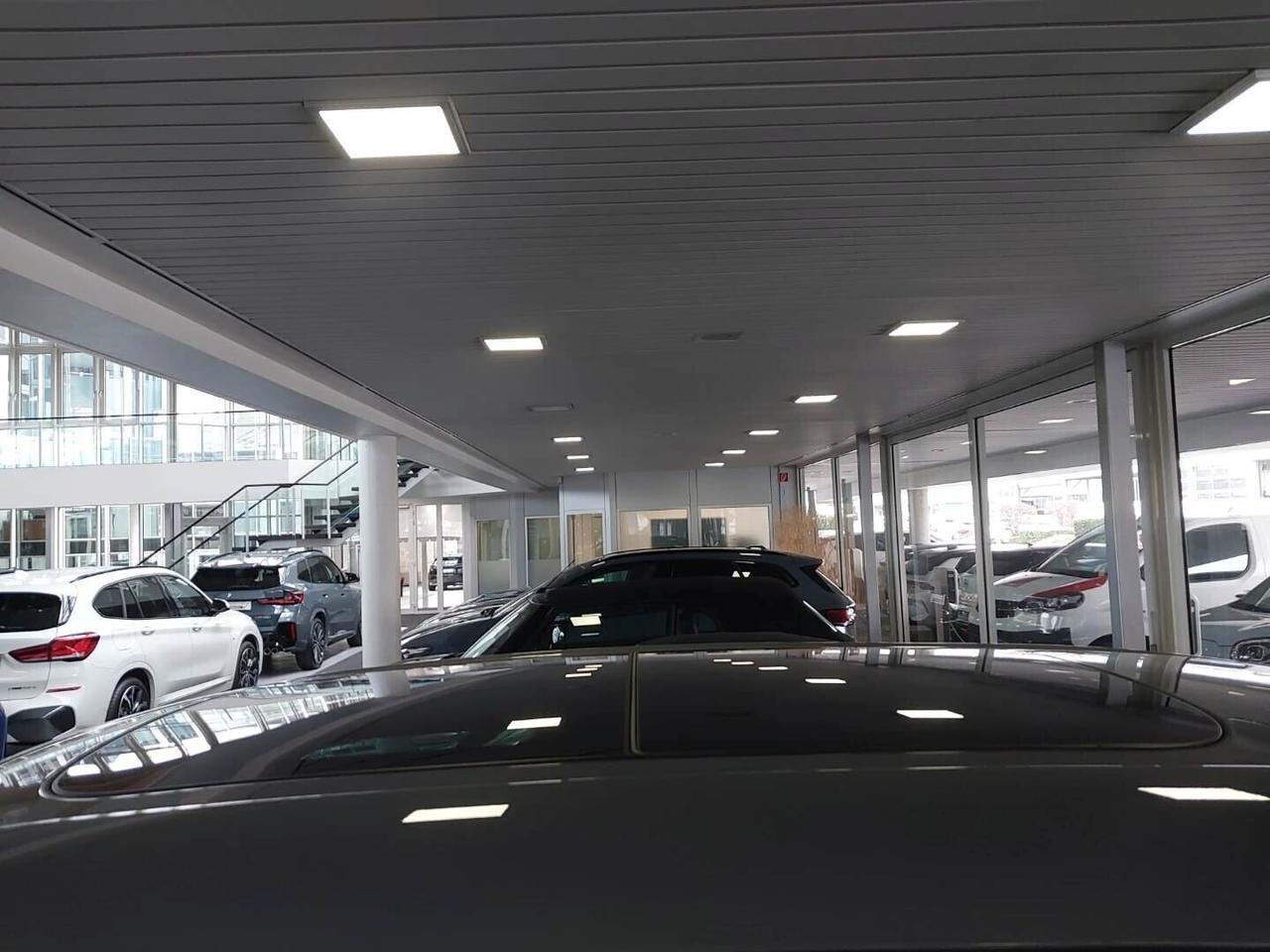 Mini Cooper Countryman D JOHN COOPER WORKS + PANORAMA + FULL LED + R18