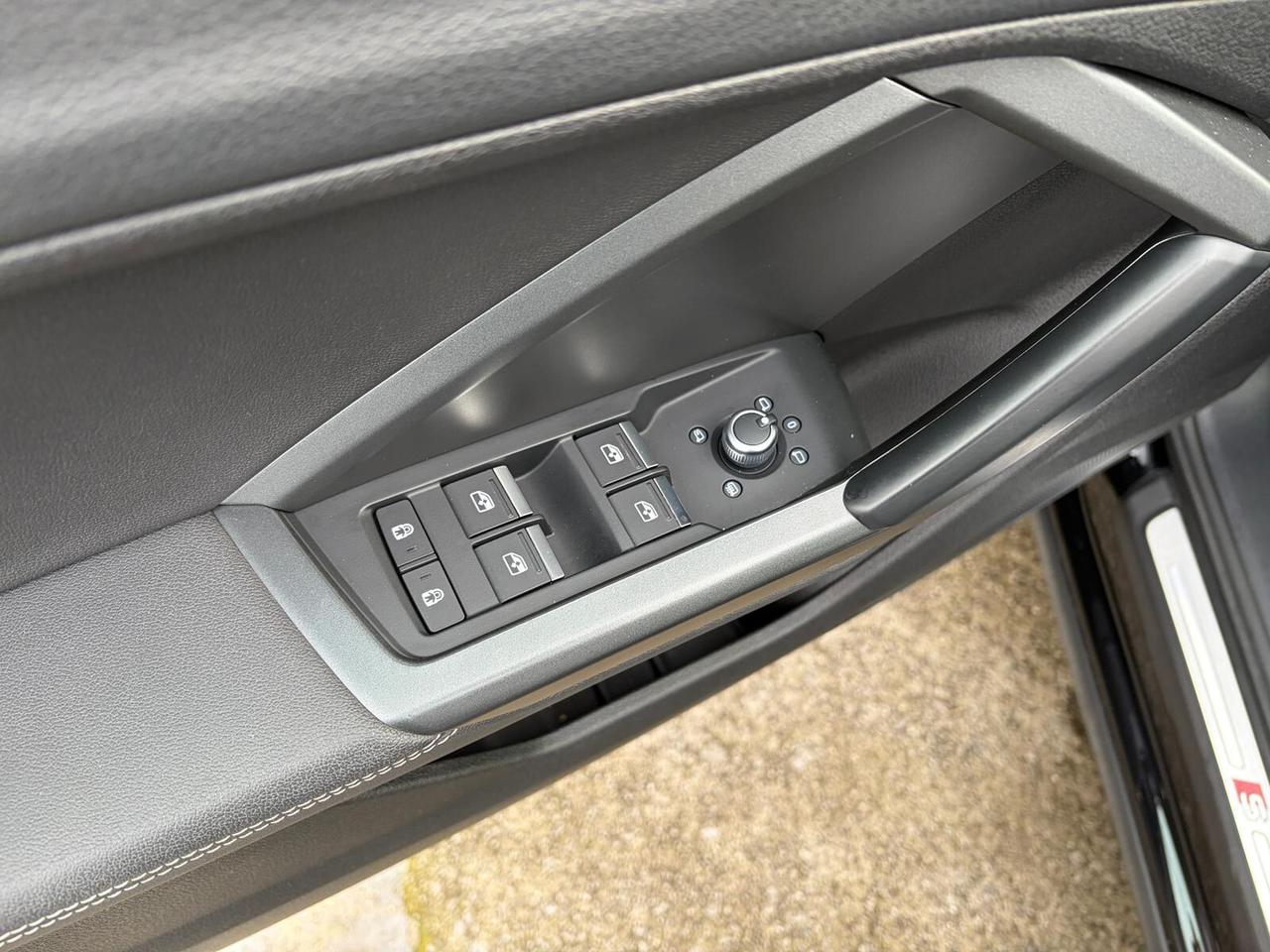 Audi Q3 35 2.0 TDI 150cv quattro S line edition