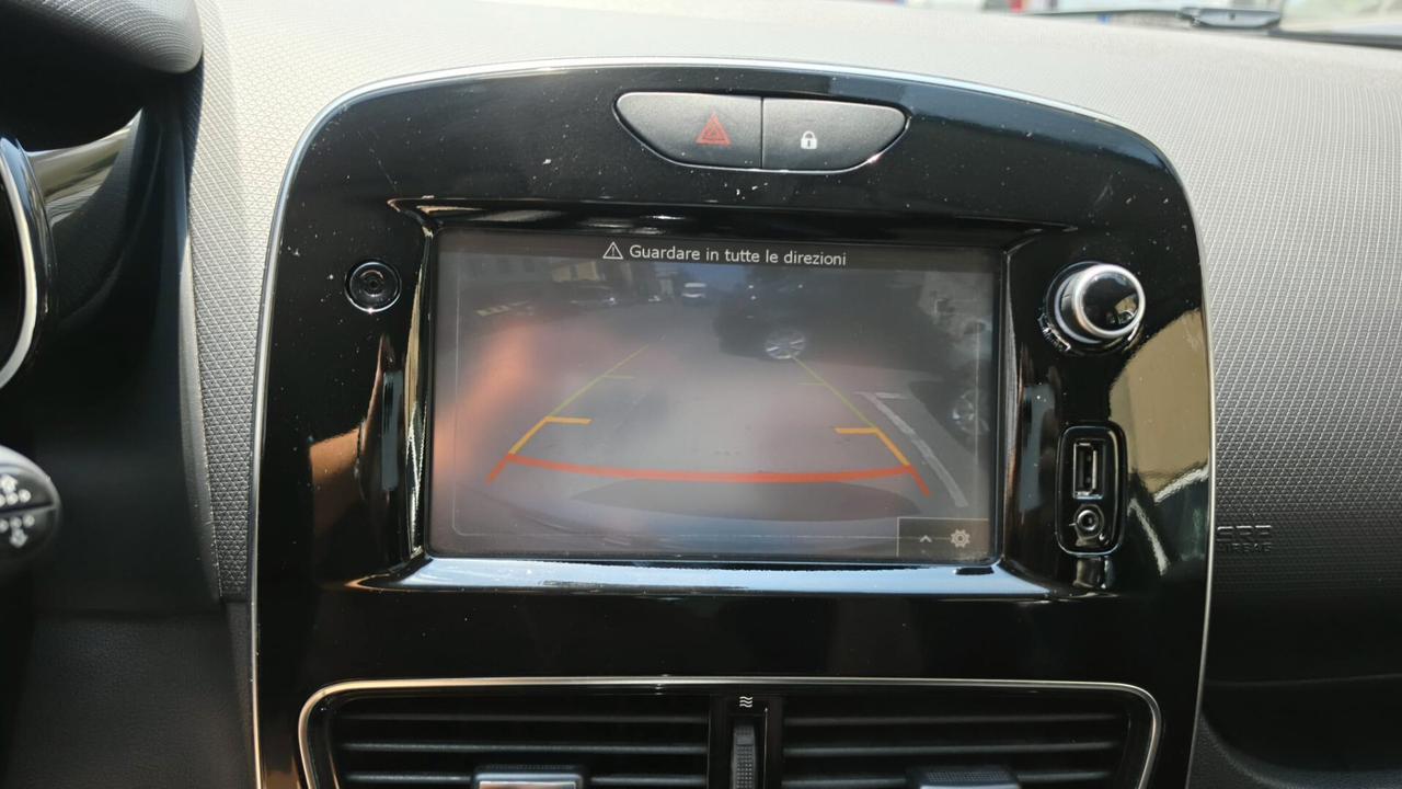 Renault Clio TCe 12V 90CV Start&Stop 5 porte Energy Intens