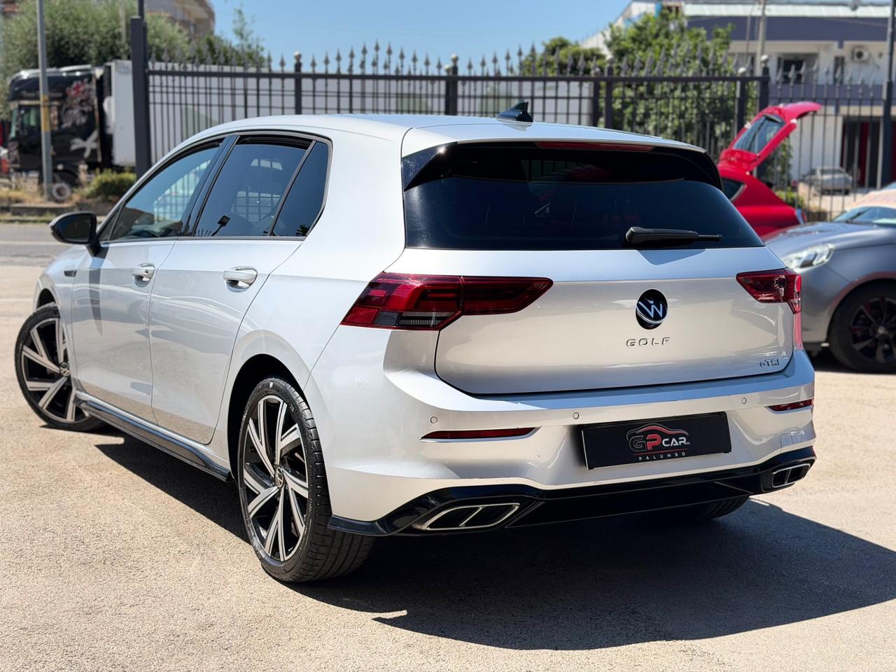 Volkswagen Golf 1.5 eTSI 150 CV EVO ACT DSG R-Line
