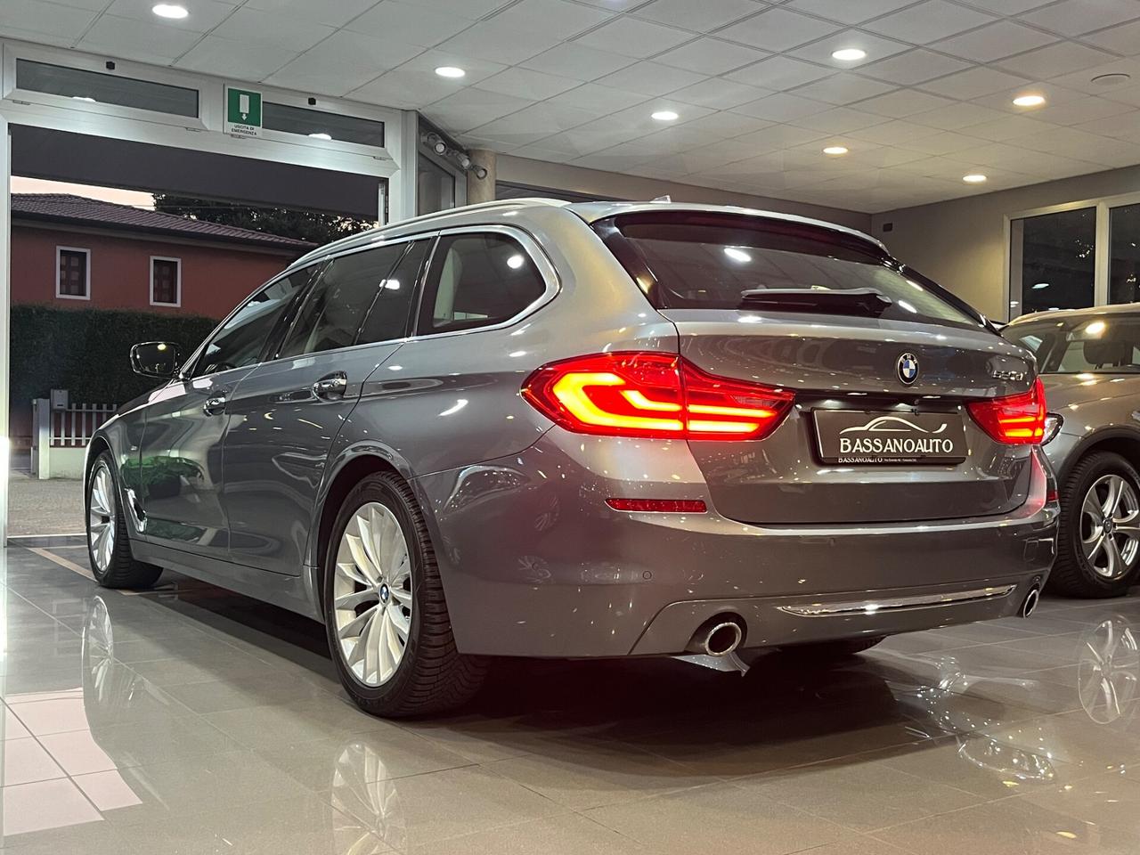 Bmw 520 BMW 520 G31 2017 Touring 520d Touring Luxury