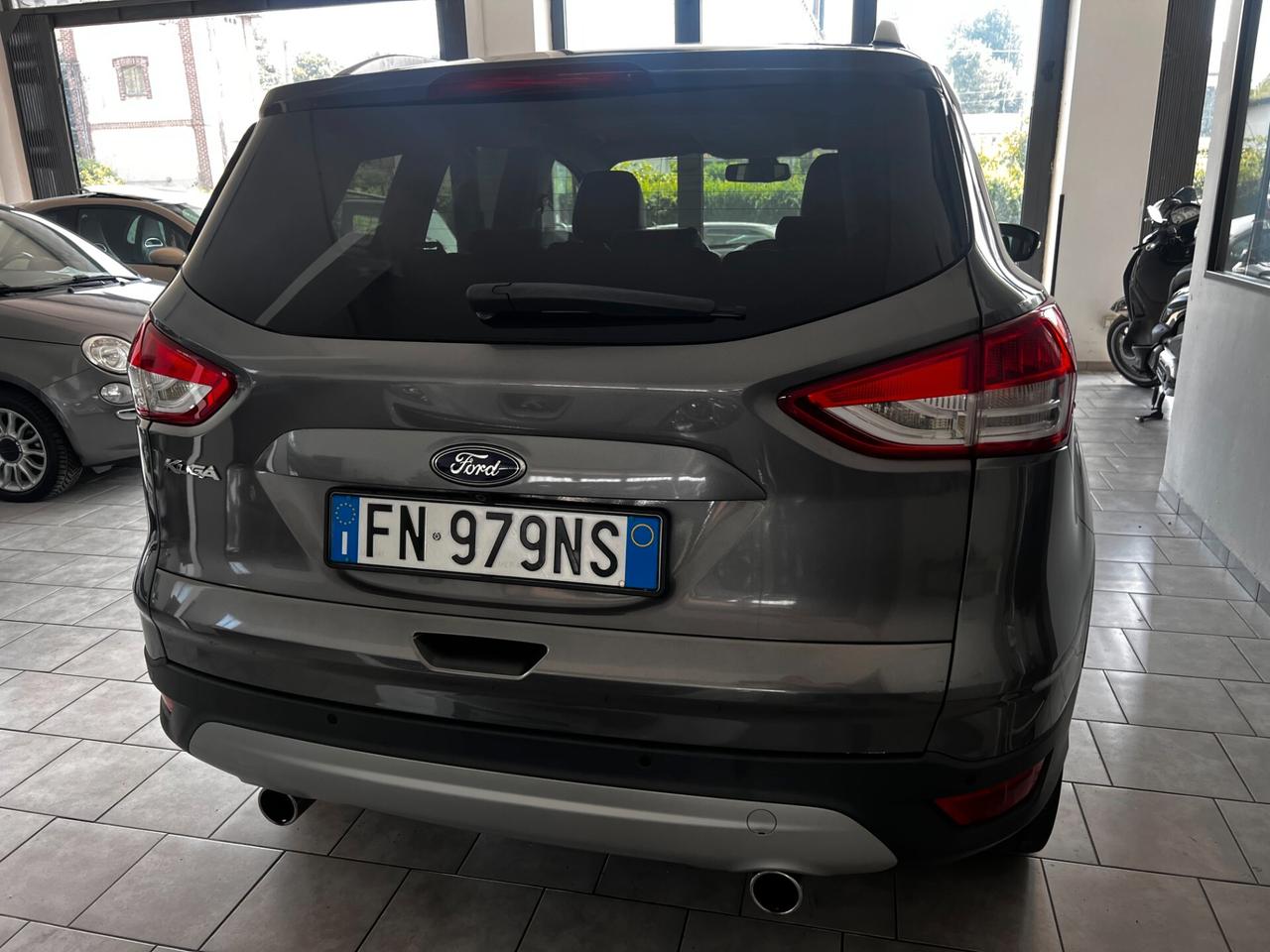 Ford Kuga 2.0 TDCI 163 CV 4WD Powershift Titanium