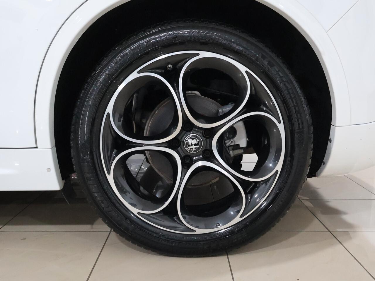 Alfa Romeo Stelvio 2.2 TD 210 CV AT8 Q4 Veloce 2023